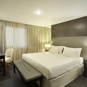 Standard com Cama Casal